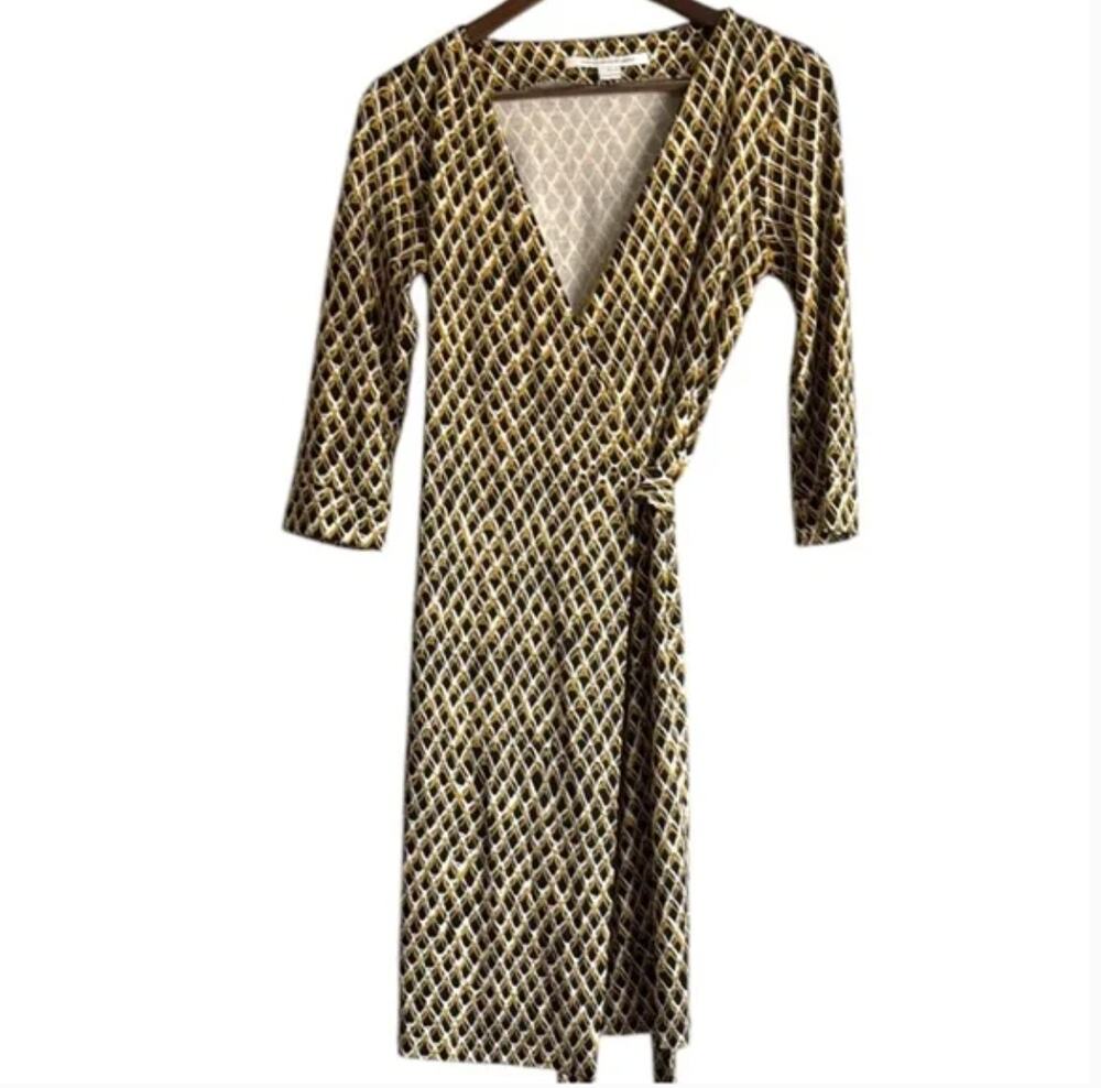 Diane Von Furstenburg Silk Wrap Dress Sz 6